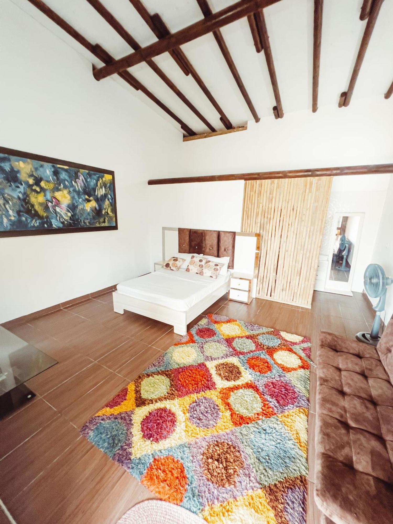 Medusa Hostel Isla Tintipan Tintipan Island Εξωτερικό φωτογραφία