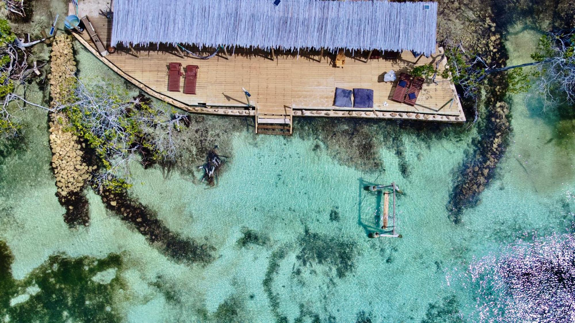 Medusa Hostel Isla Tintipan Tintipan Island Εξωτερικό φωτογραφία